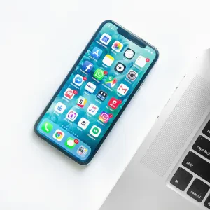 الهواتف الذكية والأجهزة القابلة للارتداء